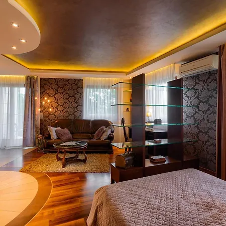 Daire Rondo Verona - Free, Secure Parking For Guests