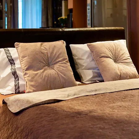 Rondo Verona Apartament,free Private Parking, Air Conditioning Apartamento *