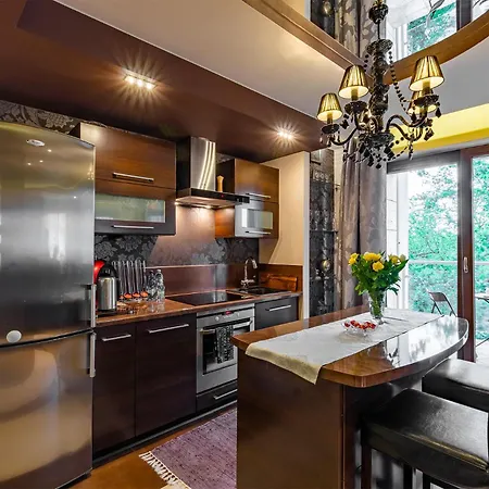 Apartamento Rondo Verona Apartament,free Private Parking, Air Conditioning Breslavia