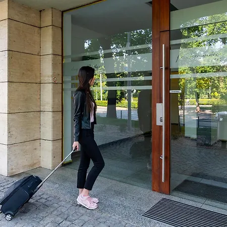 Rondo Verona - Free, Secure Parking For Guests * Wroclaw