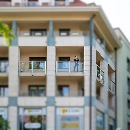 Rondo Verona - Free, Secure Parking For Guests * Wroclaw