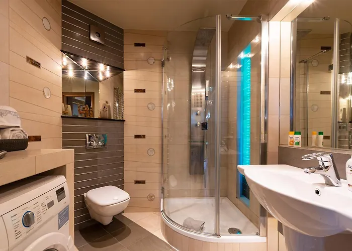 Rondo Verona - Free, Secure Parking For Guests Daire Wroclaw